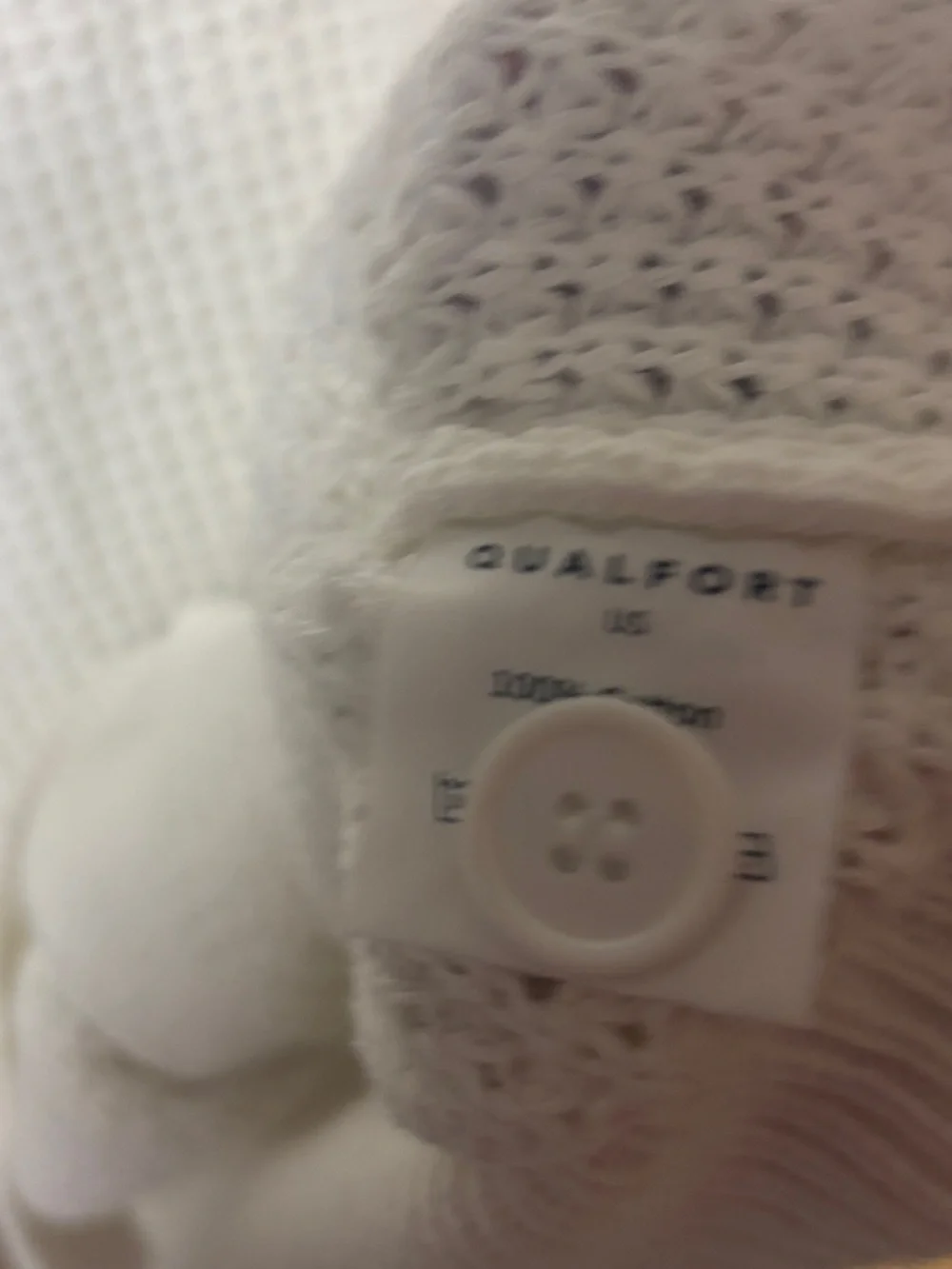Qualfort white chunky knit button up cardigan size 3X